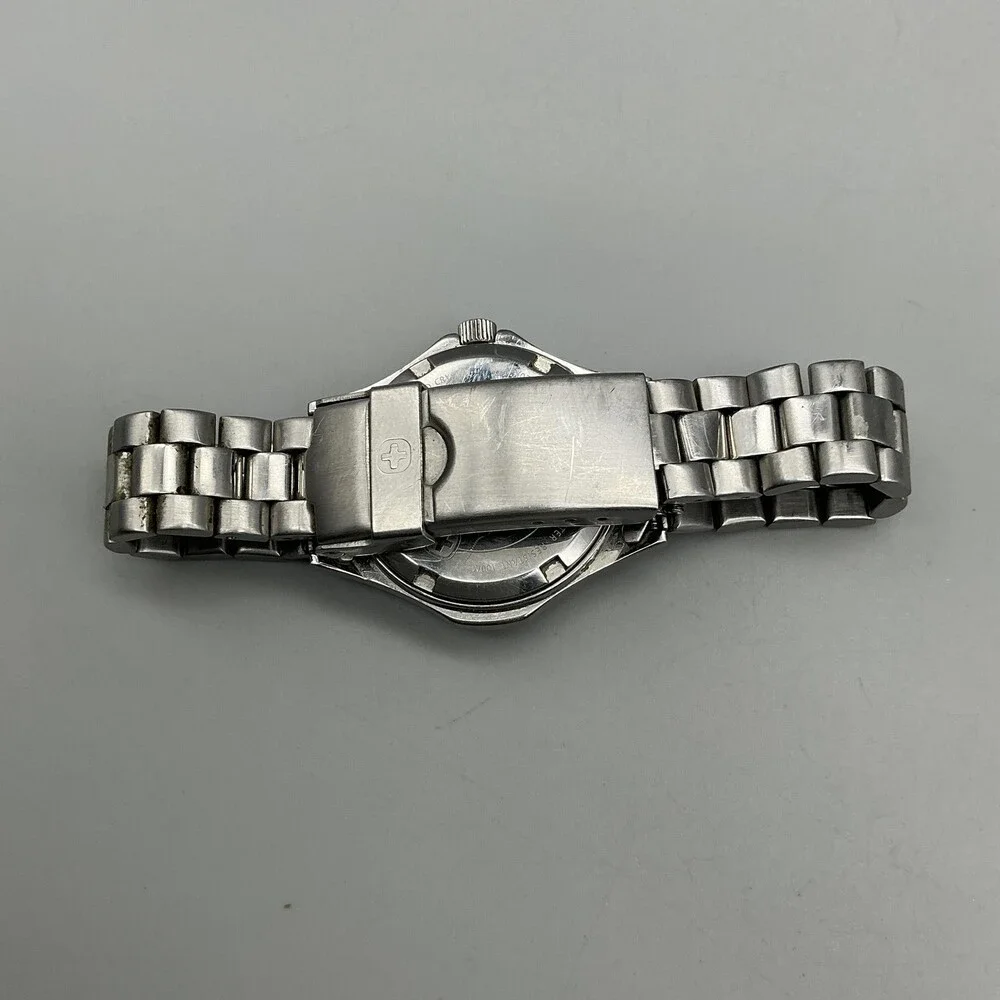 Wenger Womens Watch 29mm White Dial Stainless 7020X Swiss NON WORKING For Parts